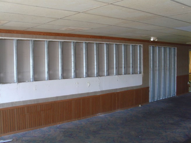 restaurant-wall-repair